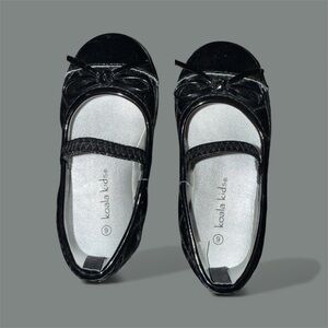 Koala Kids Shiny Black Dress Shoes size 6